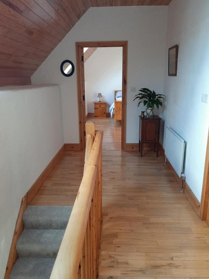 Traditional Cosy Cottage With Beautiful Views Westport Exterior foto